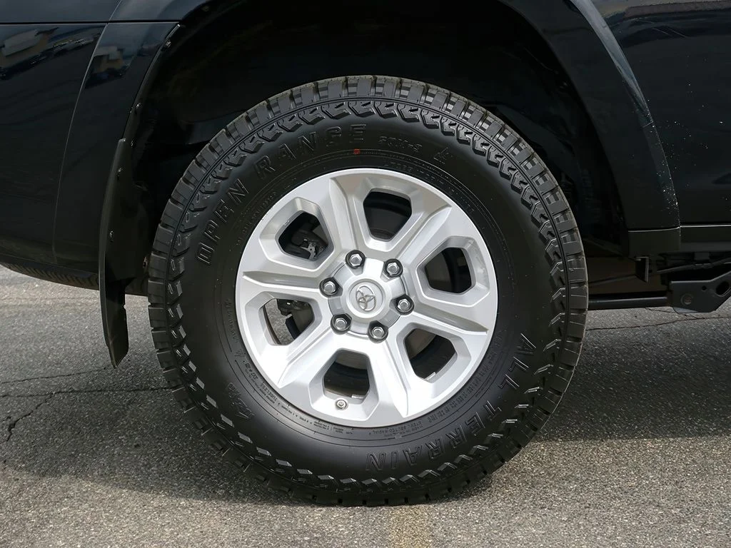 2021 Toyota 4Runner SR5 - Photo 12