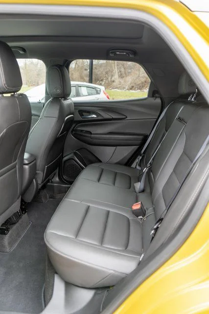 Used 2023 Yellow Chevrolet ACTIV image 12