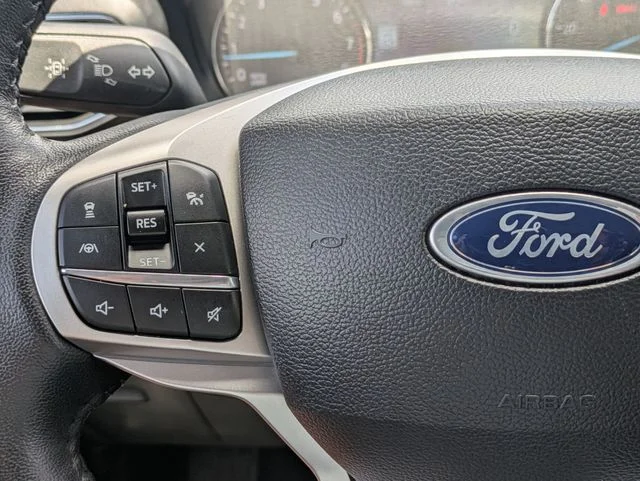 Used 2024 Silver Ford Limited image 16