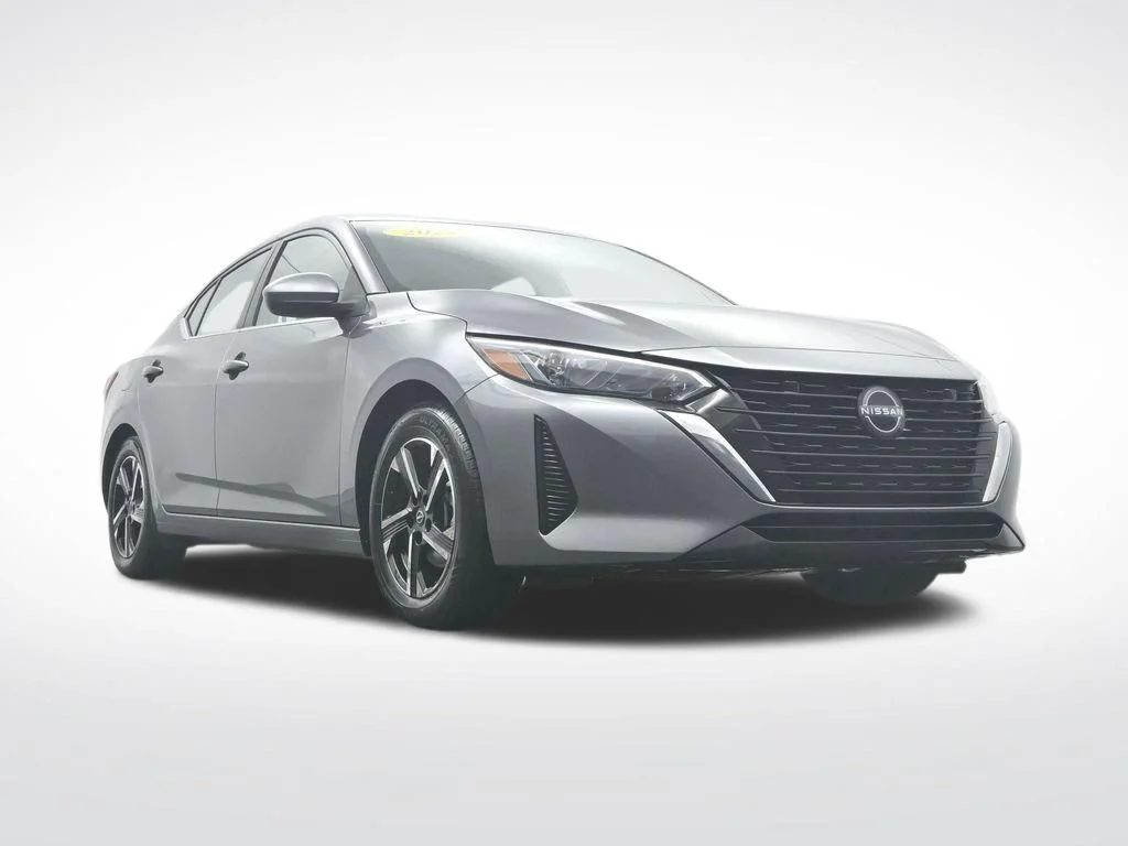 Used 2024 Gray Nissan SV image 40