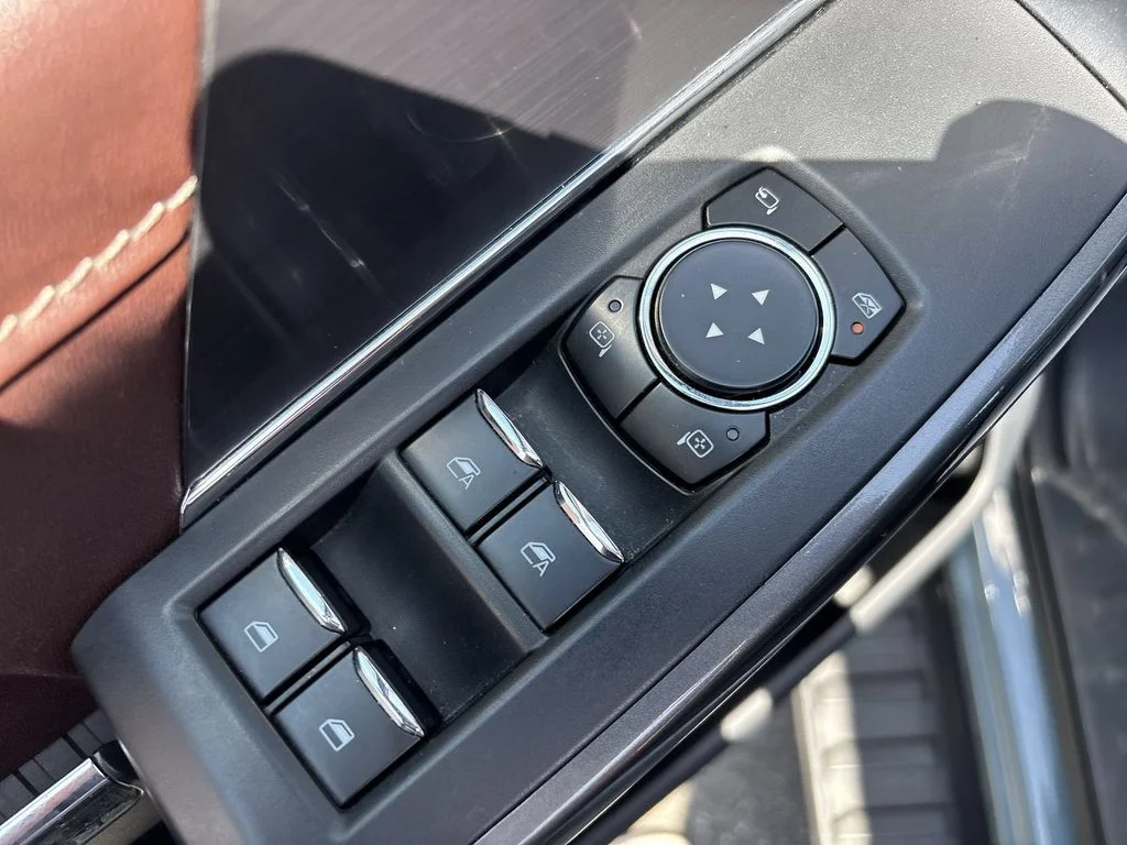 Used 2023 Blue Ford Lariat image 15