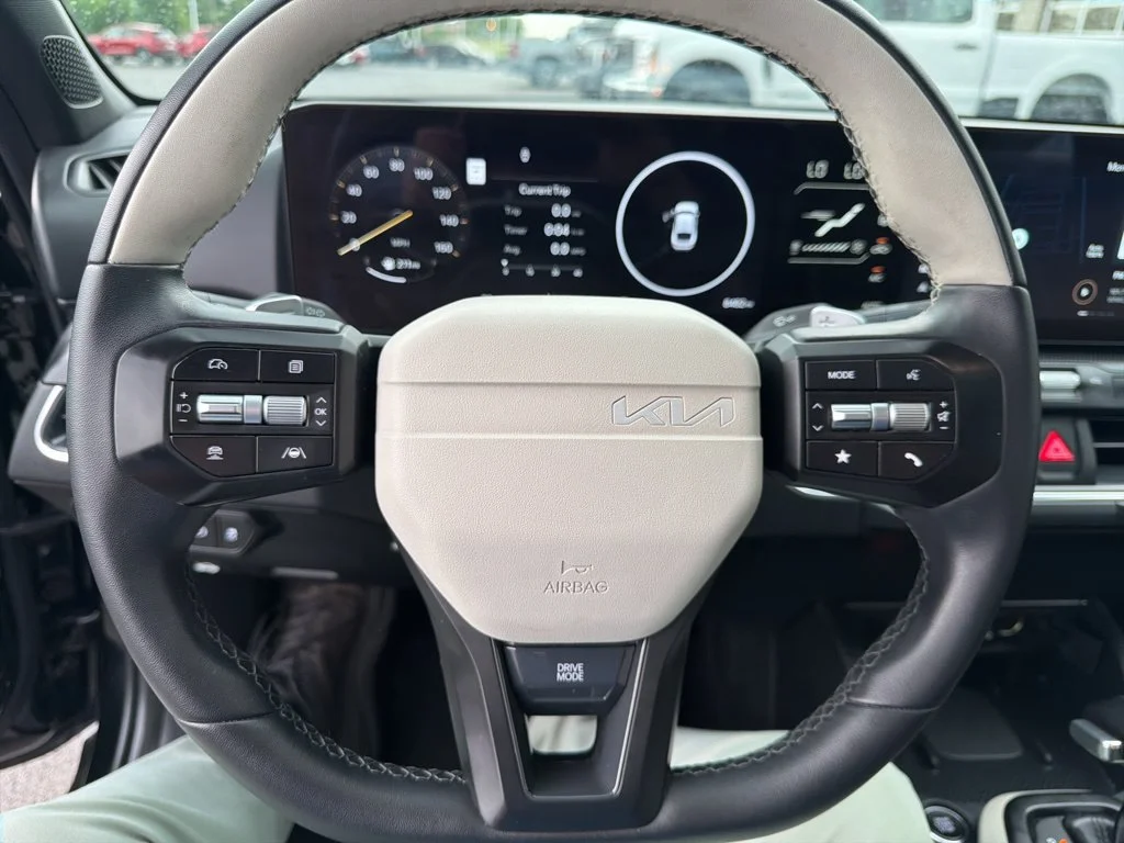 Used 2025 Aurora Black Kia GT-Line image 19
