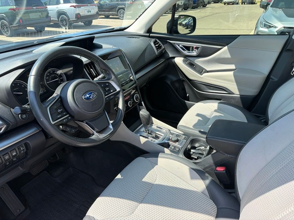 Used 2024 Blue Subaru Premium image 4