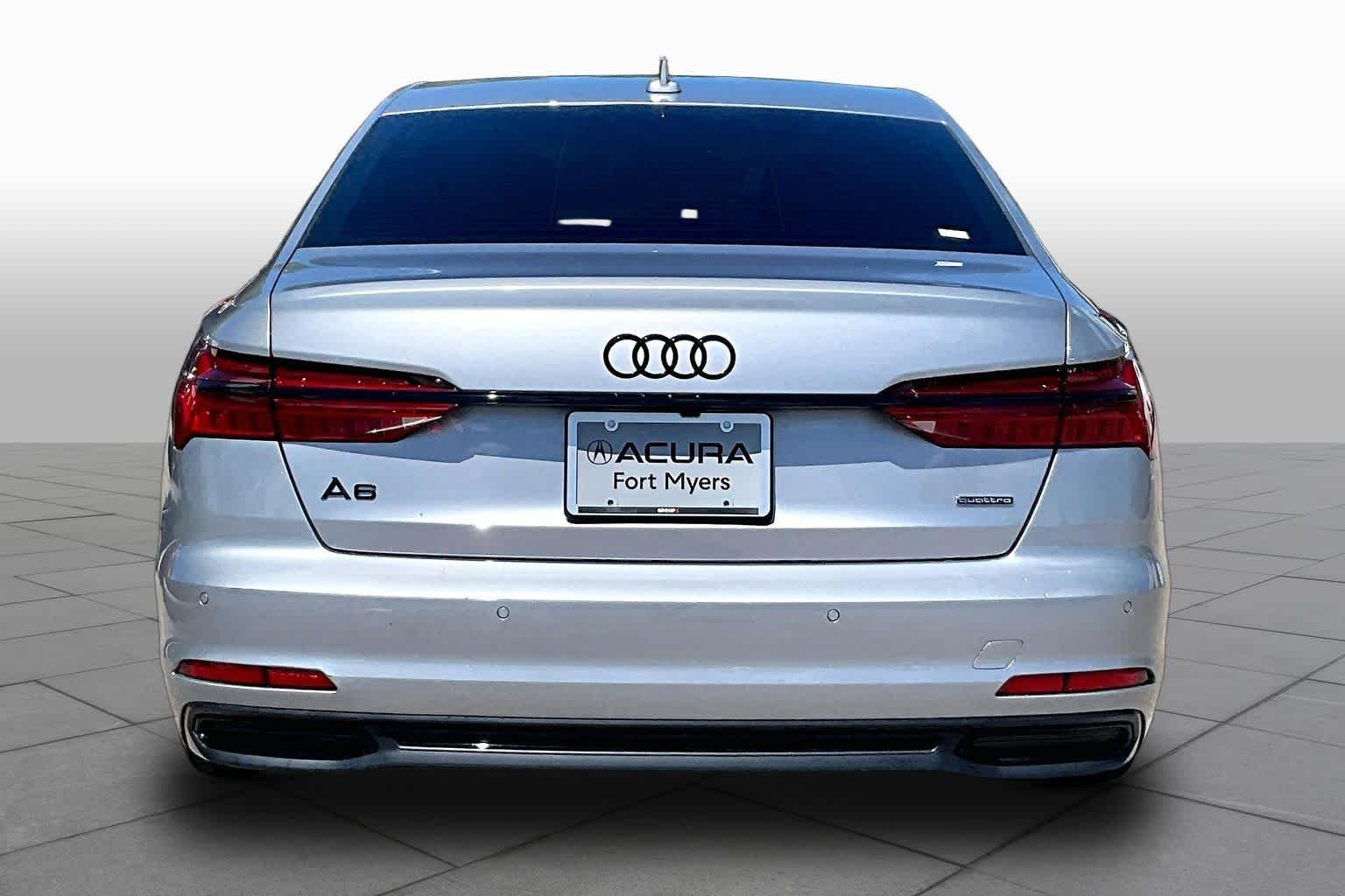 Used 2022 Florett Silver Metallic Audi Premium Plus image 5