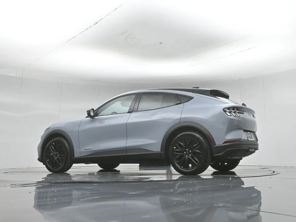 New 2026 Glacier Gray Metallic Tri-coat Ford Select image 48