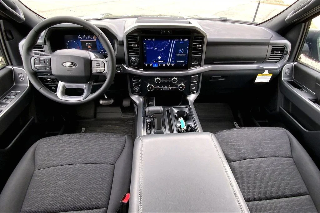 New 2026 Gray Ford XLT image 5