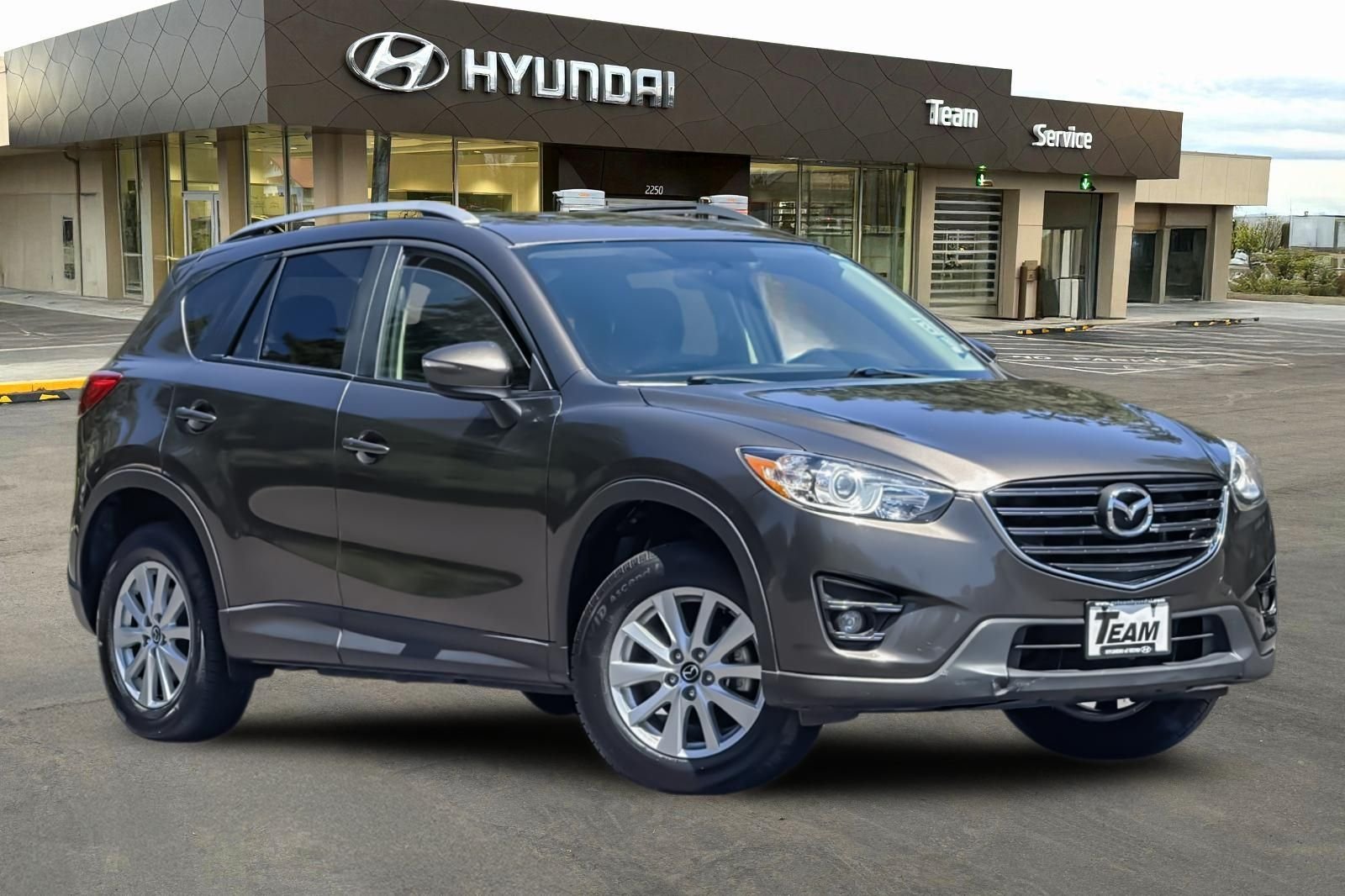 Vehicle Image 2