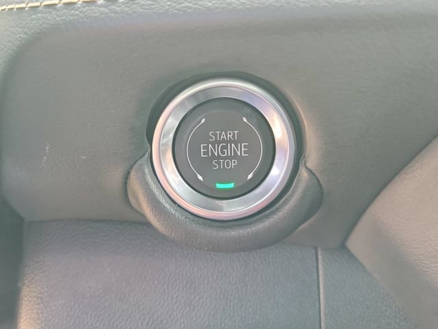2026 Chevrolet Suburban Premier - Photo 33
