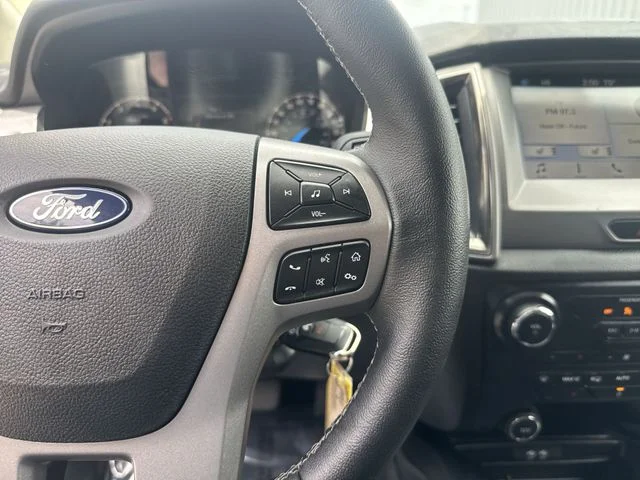 Used 2019 Silver Ford XLT image 18