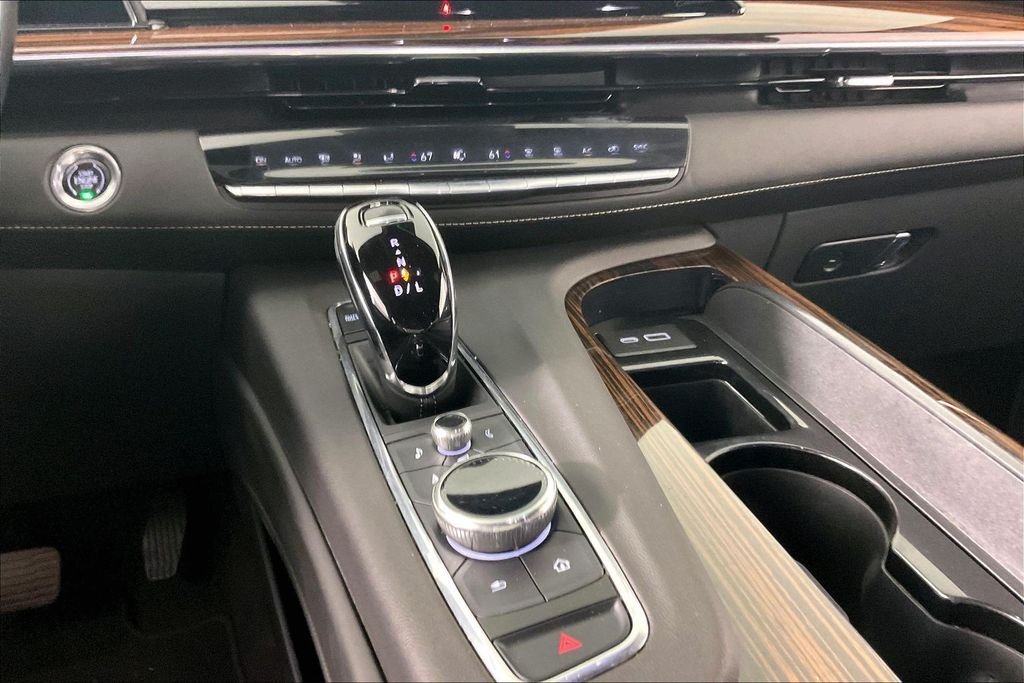 Used 2023 White Cadillac Premium Luxury image 8