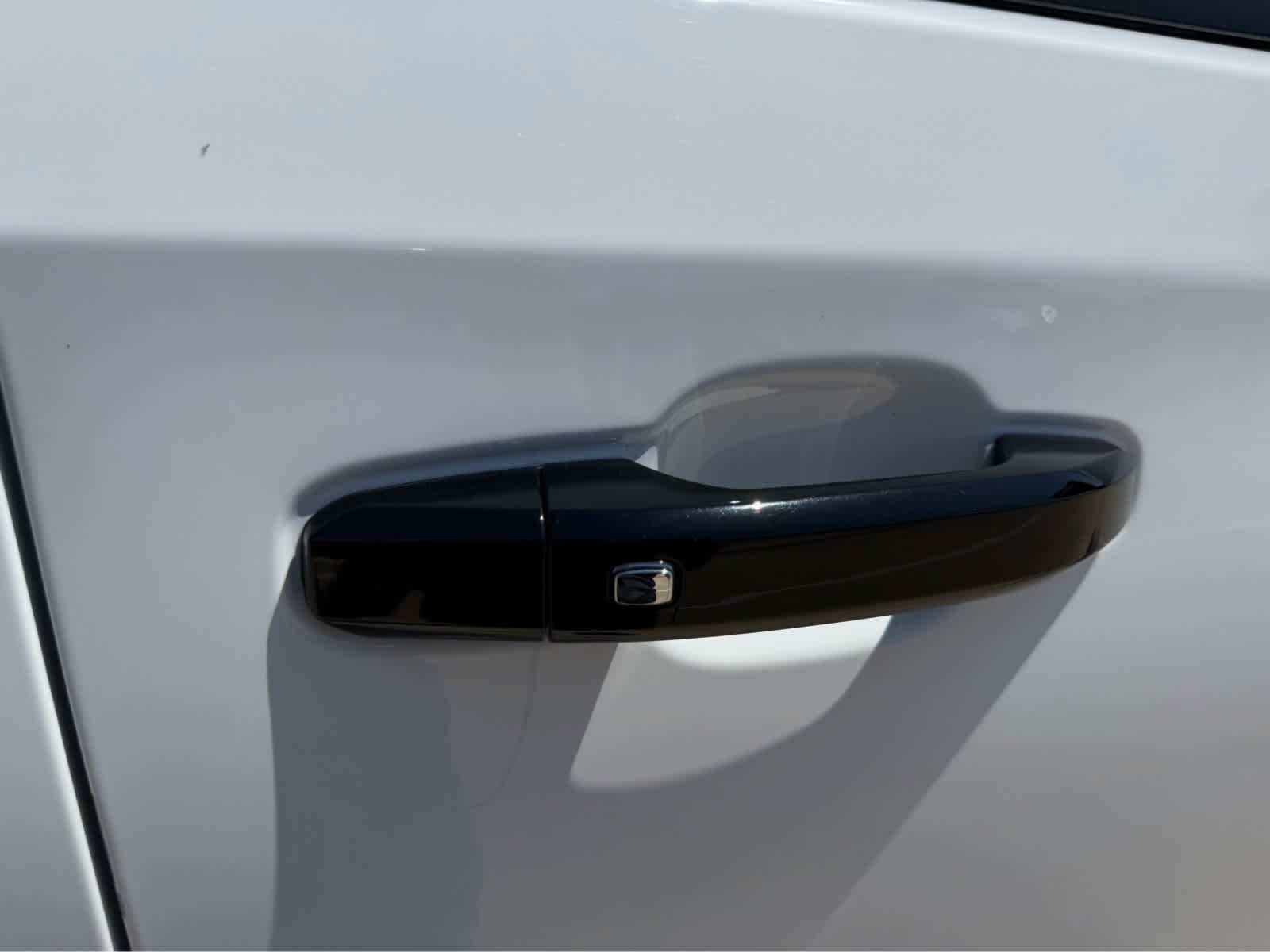 Used 2025 Summit White Chevrolet LT Trail Boss image 15
