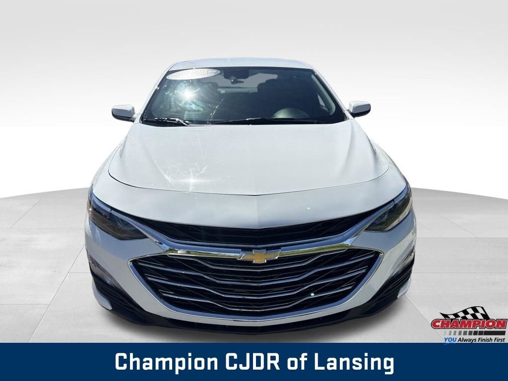 Used 2023 White Chevrolet LT 1LT image 11