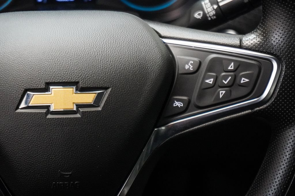 Used 2025 Gray Chevrolet LT image 13
