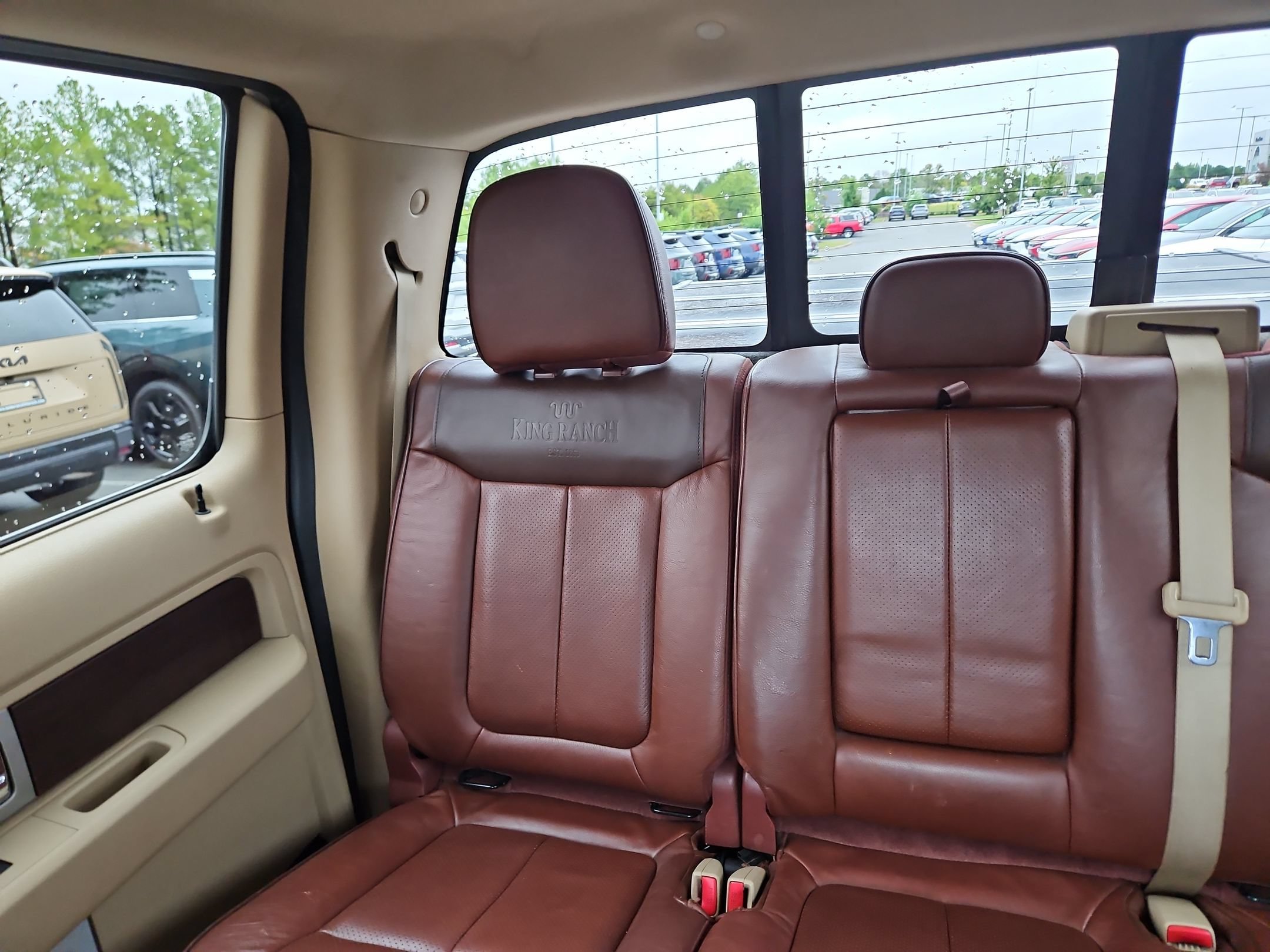 Used 2013 White Platinum Metallic Tri-Coat Ford King Ranch image 23
