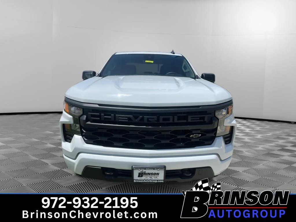 New 2026 Summit White Chevrolet Custom image 2