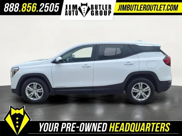 Used 2024 Summit White GMC SLE image 19