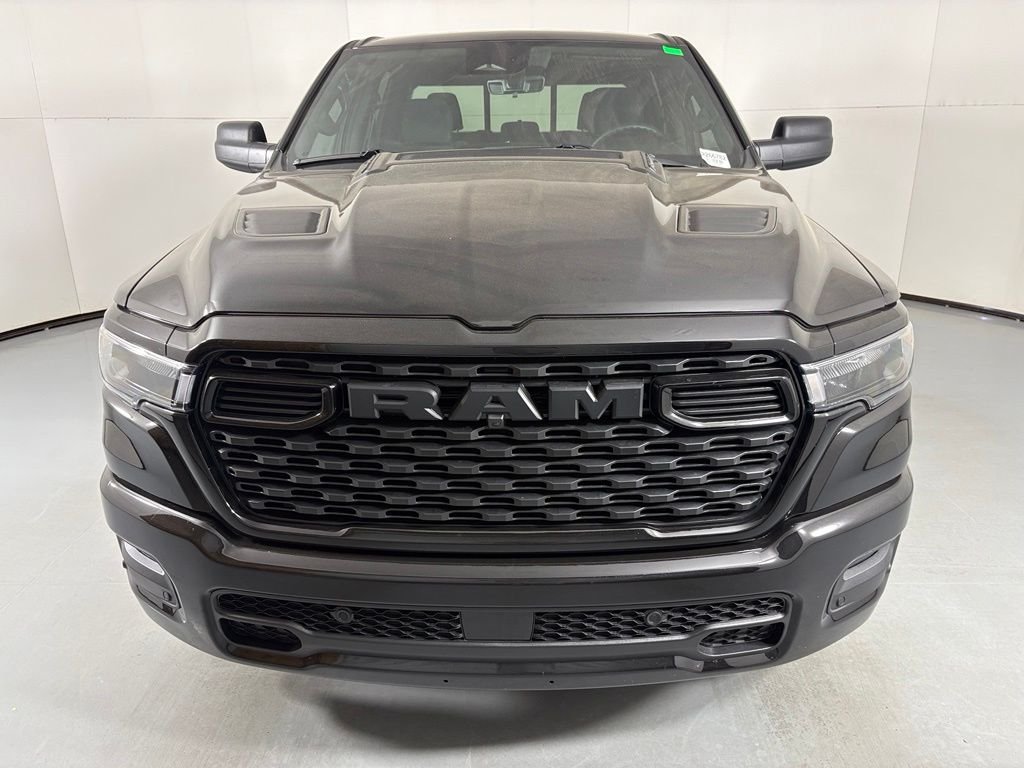 New 2026 Diamond Black Crystal Pearlcoat RAM Express image 3