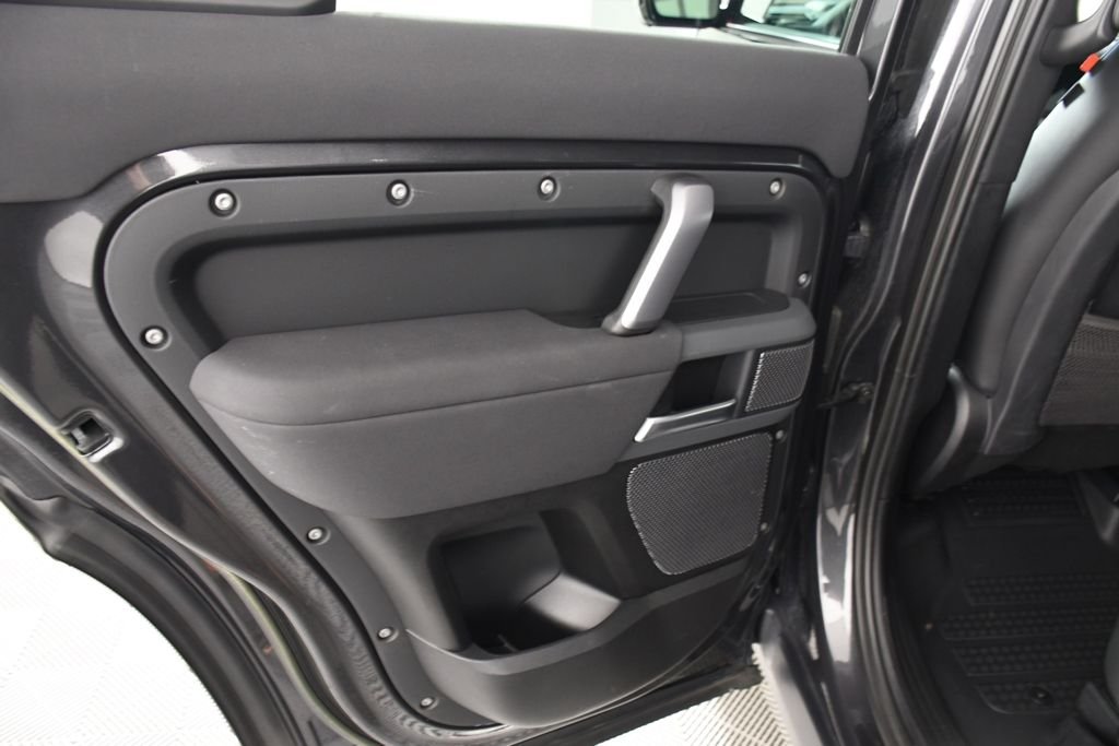 Used 2023 Carpathian Gray Premium Metallic Land Rover X-Dynamic SE image 26