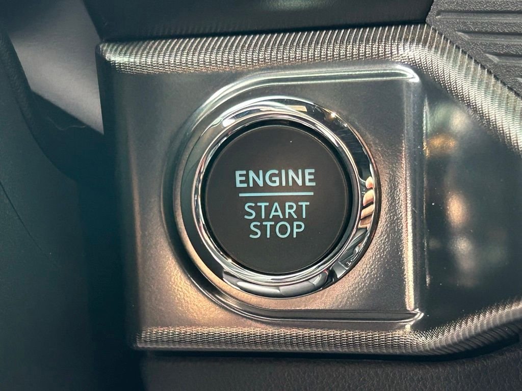 Used 2025 Green Ford Raptor image 21