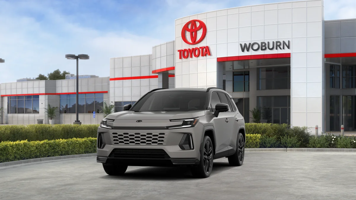 New 2026 Meteor Shower with Midnight Black Metallic roof Toyota XSE image 26