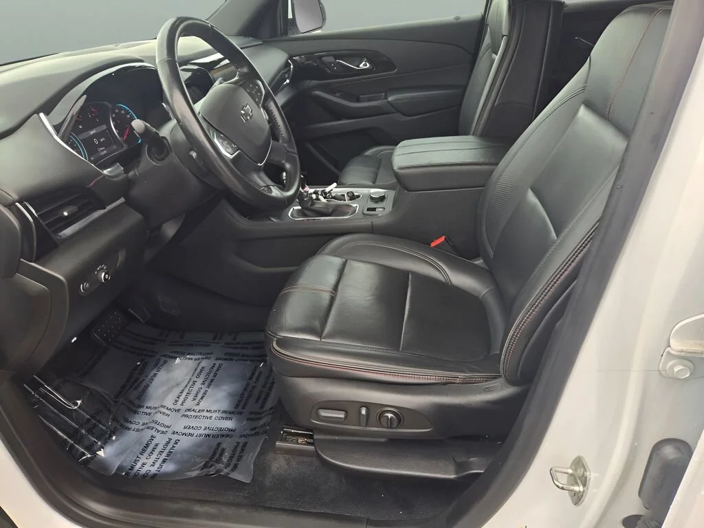 Certified Used 2022 SUMMIT WHITE Chevrolet RS image 17