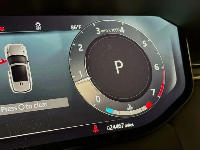 Certified Used 2023 Black Land Rover SE Dynamic image 13