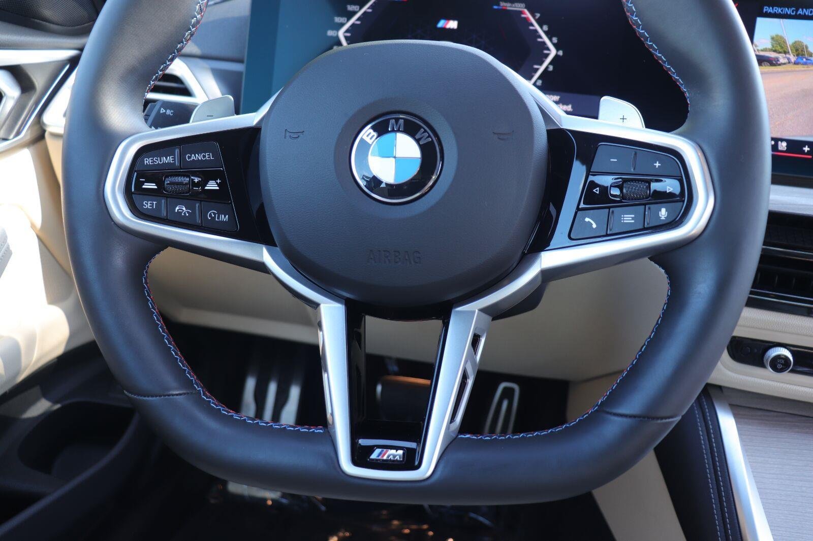 Used 2025 Cape York Green Metallic BMW M440i image 21
