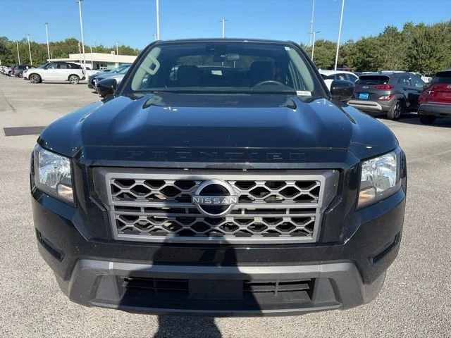 Used 2023 Black Nissan SV image 2