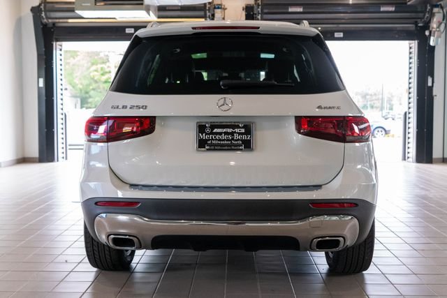 Certified Used 2021 White Mercedes-Benz GLB 250 image 7