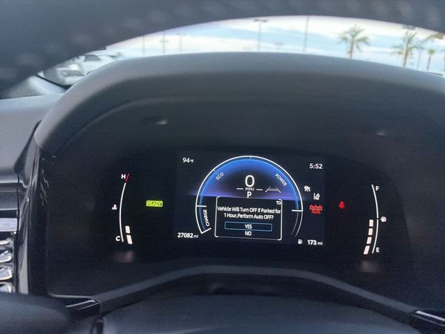2025 Toyota Camry SE - Photo 12
