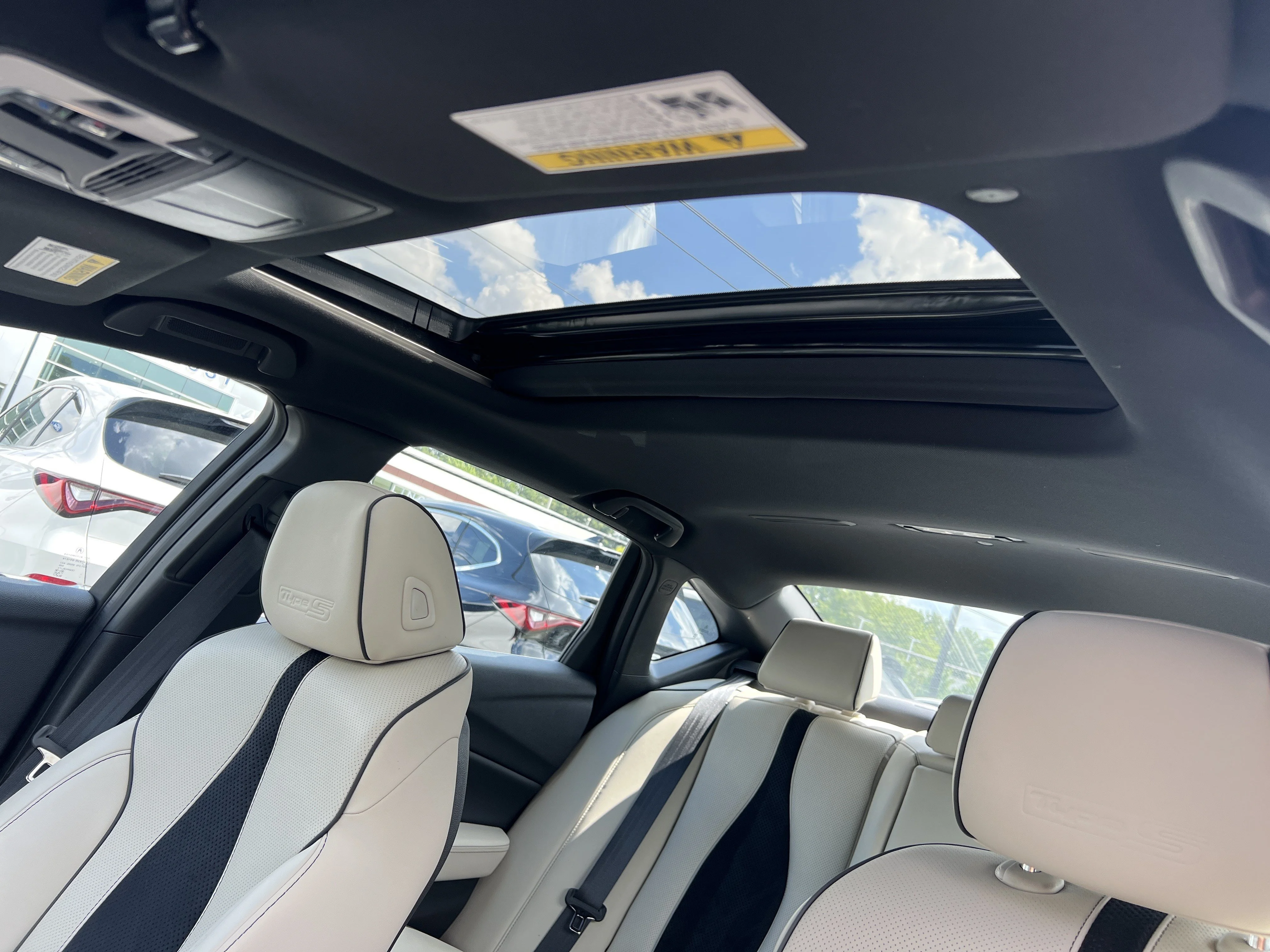 Certified Used 2022 Tiger Eye Pearl Acura TYPE S image 10