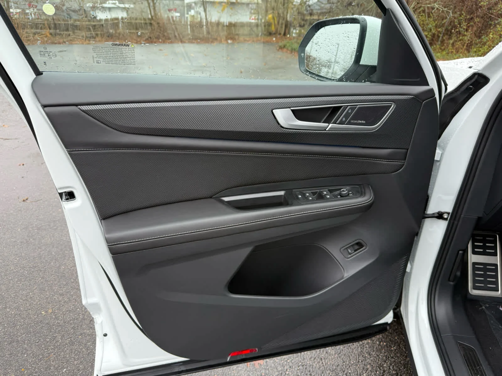 2026 Volkswagen Atlas Cross Sport SEL Premium R-LINE - Photo 15