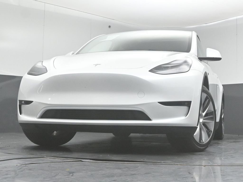 2023 TESLA MODEL Y - Image 32
