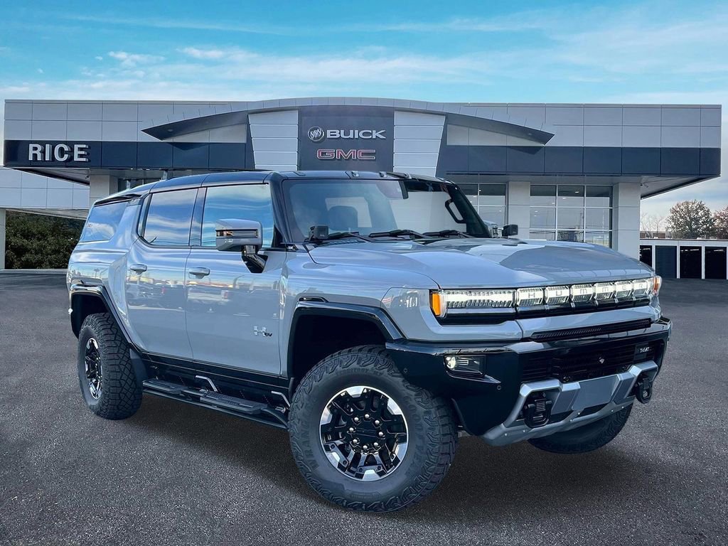 2024 GMC Hummer EV 3X SUV's photo