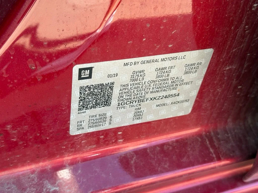 Used 2019 Red Chevrolet Custom image 11