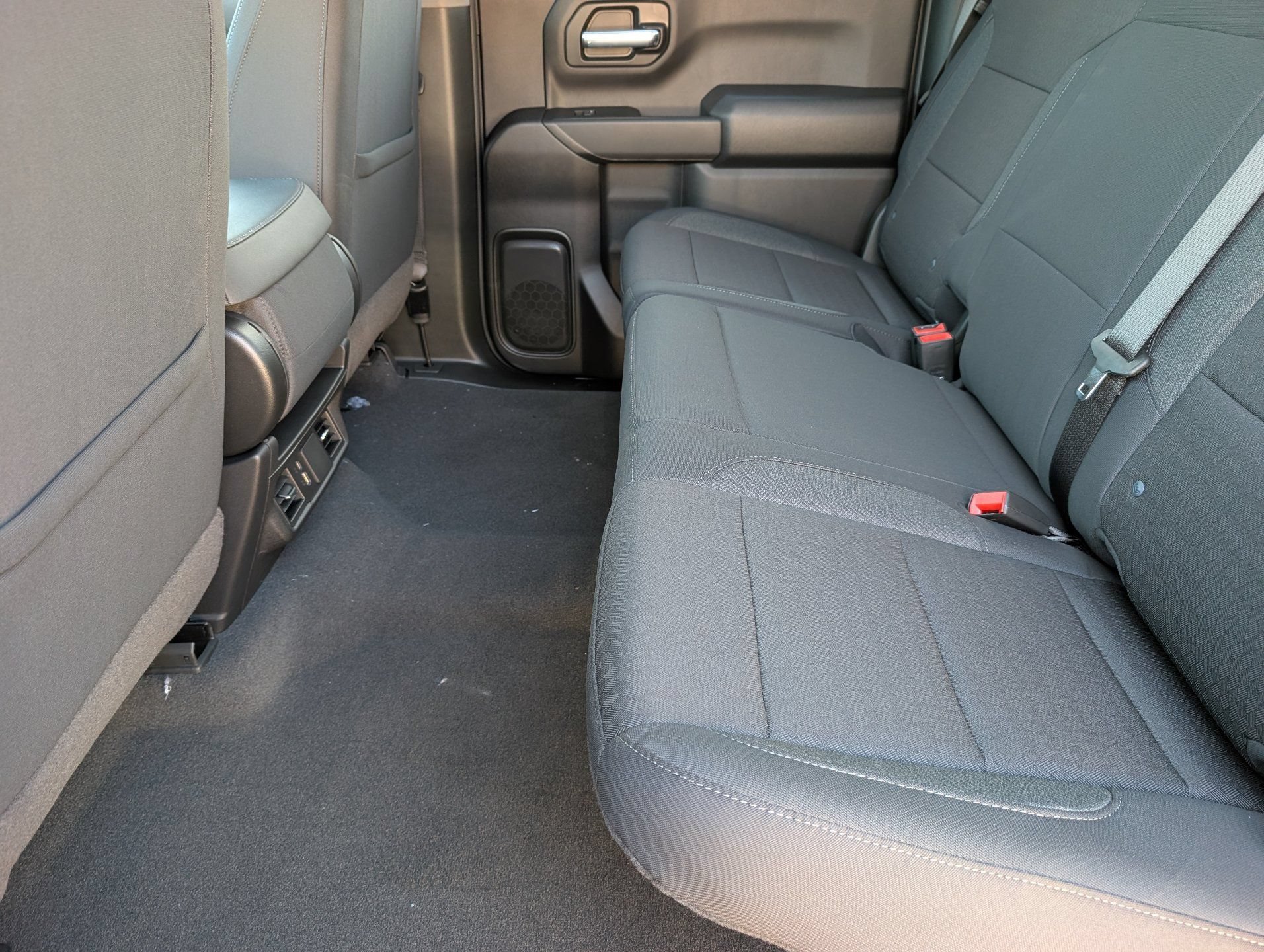 2026 Chevrolet Silverado 1500 Custom - Photo 16