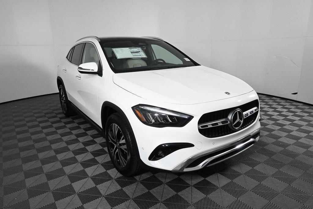 New 2026 Polar White Mercedes-Benz GLA 250 image 65