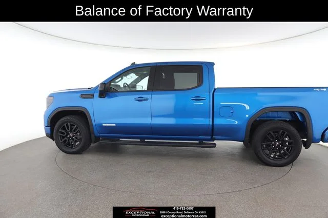Used 2023 Blue GMC Elevation image 8