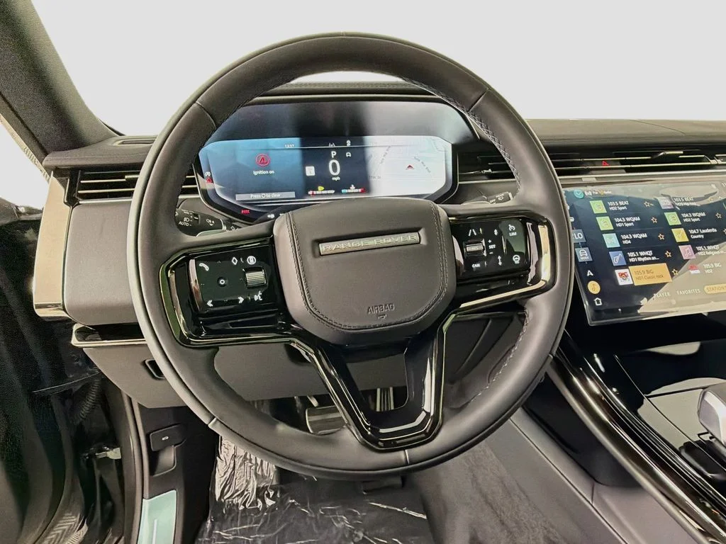 New 2027 Carpathian Grey Land Rover Dynamic SE image 11