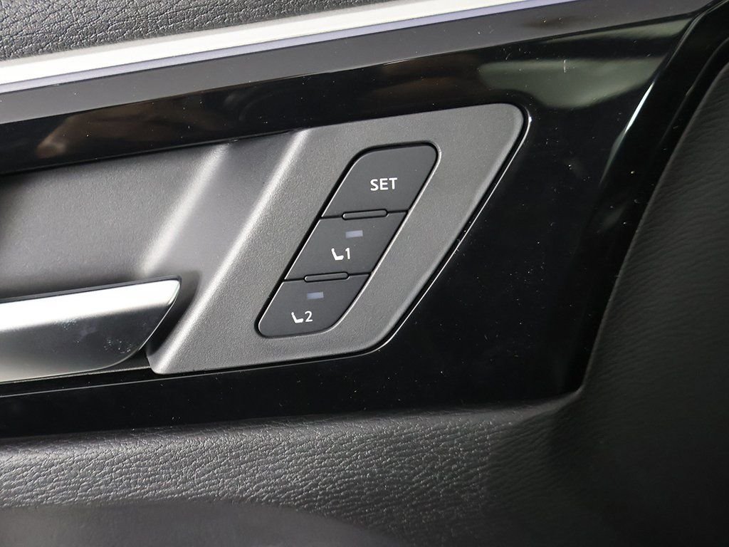 2025 Mitsubishi Outlander SEL - Photo 42