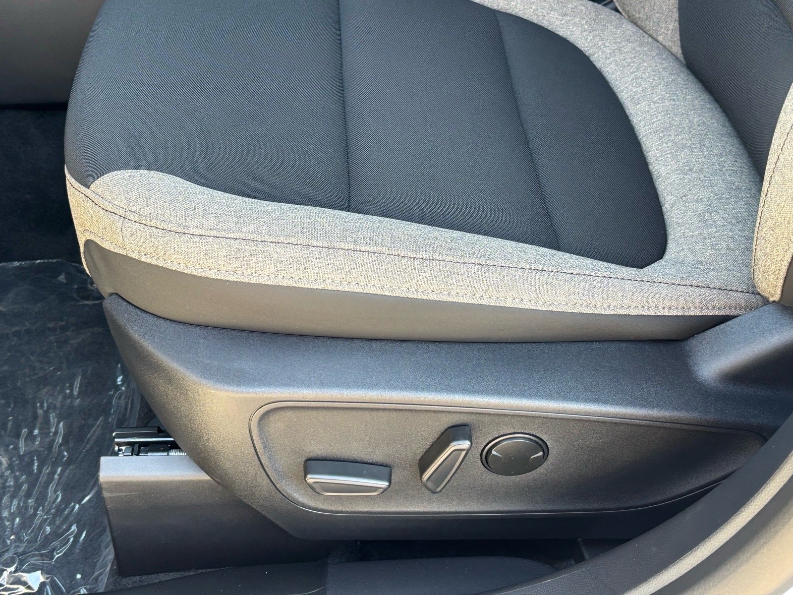 New 2026 Space White Metallic Ford Big Bend® image 10