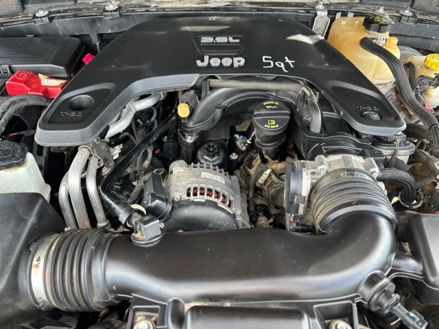 Used 2018 Gray Jeep Unlimited Moab image 26