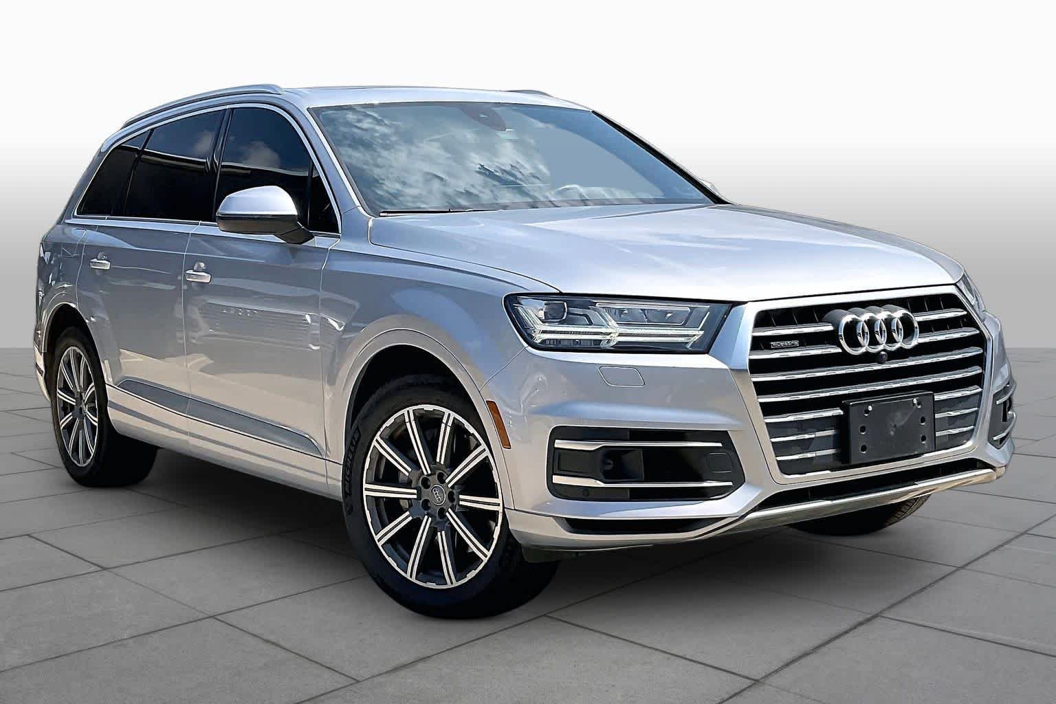 Used 2018 Florett Silver Metallic Audi Premium Plus image 3