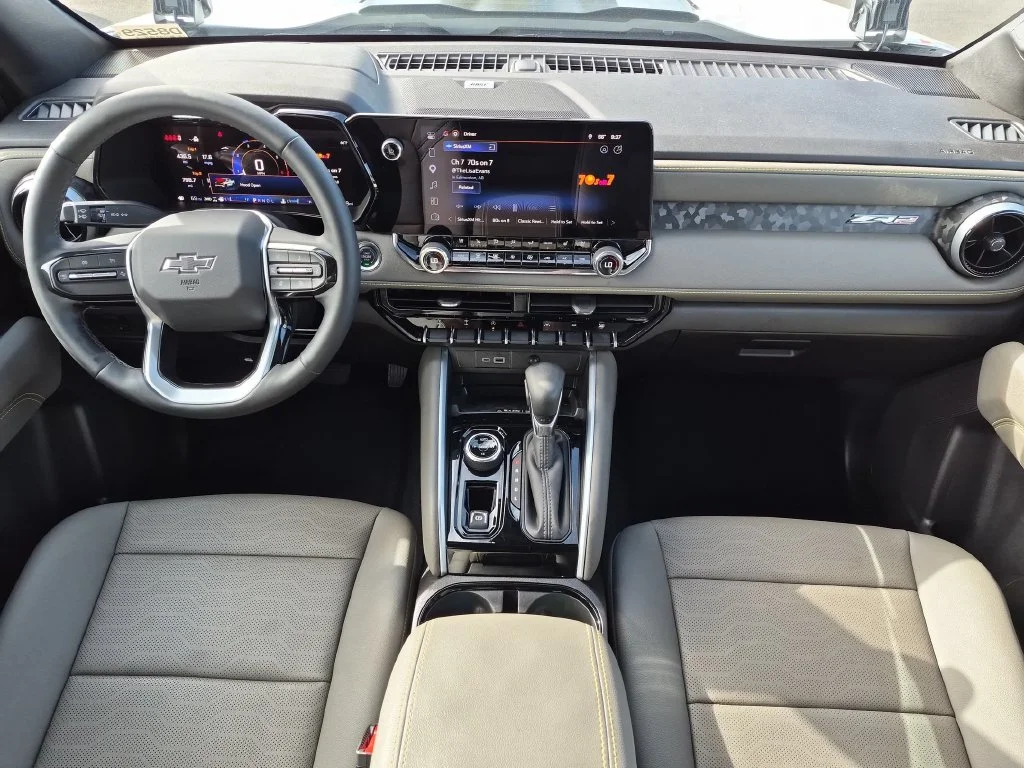 Used 2025 Summit White Chevrolet ZR2 image 22