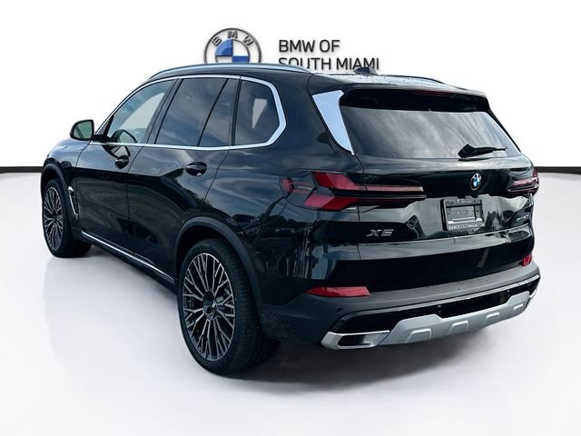 New 2026 Black BMW sDrive40i image 4