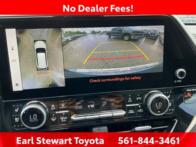 Used 2024  Toyota Limited image 41