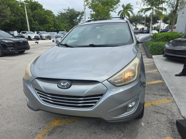 Used 2015 Gray Hyundai SE image 2