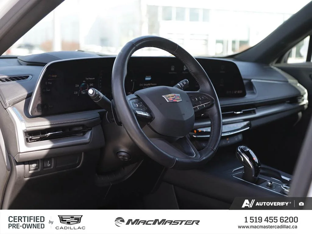 Certified Used 2024  Cadillac Premium Luxury image 17