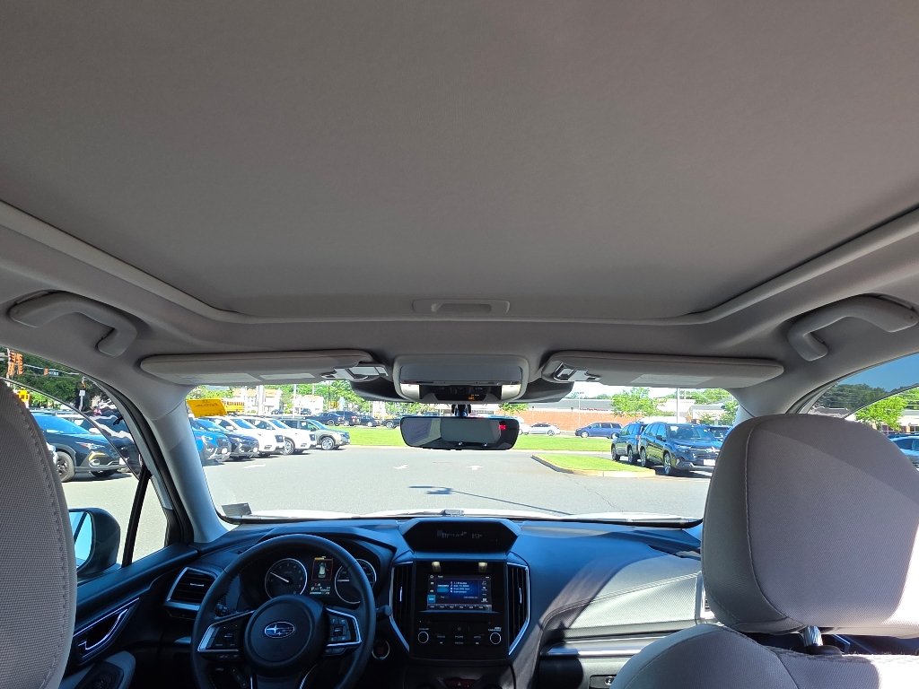 Used 2023 White Subaru Premium image 27