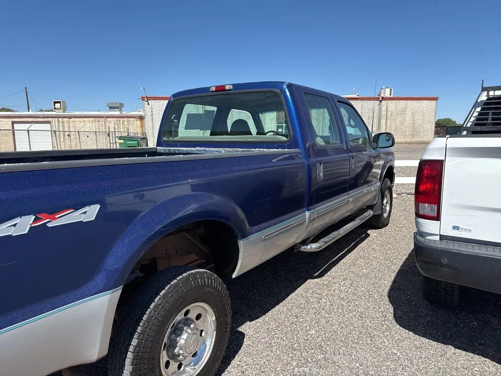 Used 1999 Deep Wedgewood Blue Clearcoat Metallic Ford XL image 23